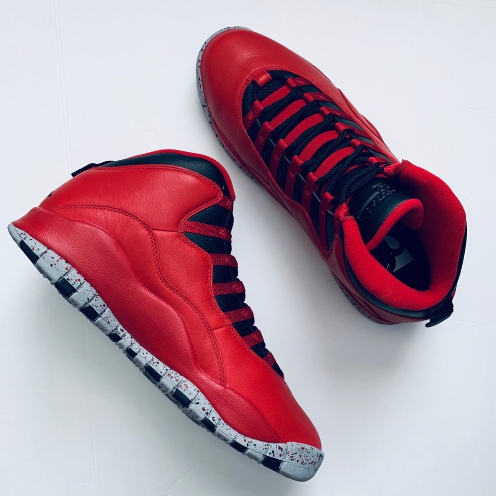 Air Jordan 10 Retro Bulls Over Broadway